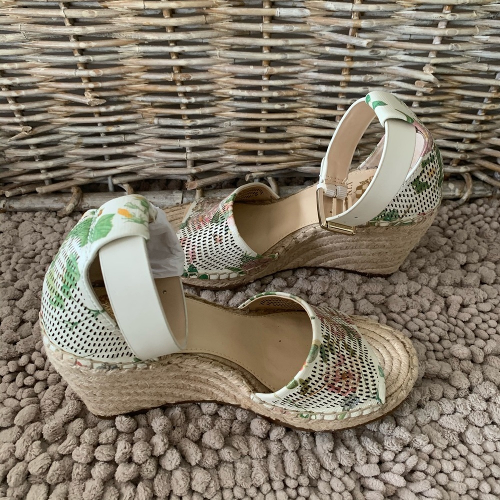 Vince camuto espadrille wedge sandal. New - Picture 4 of 6